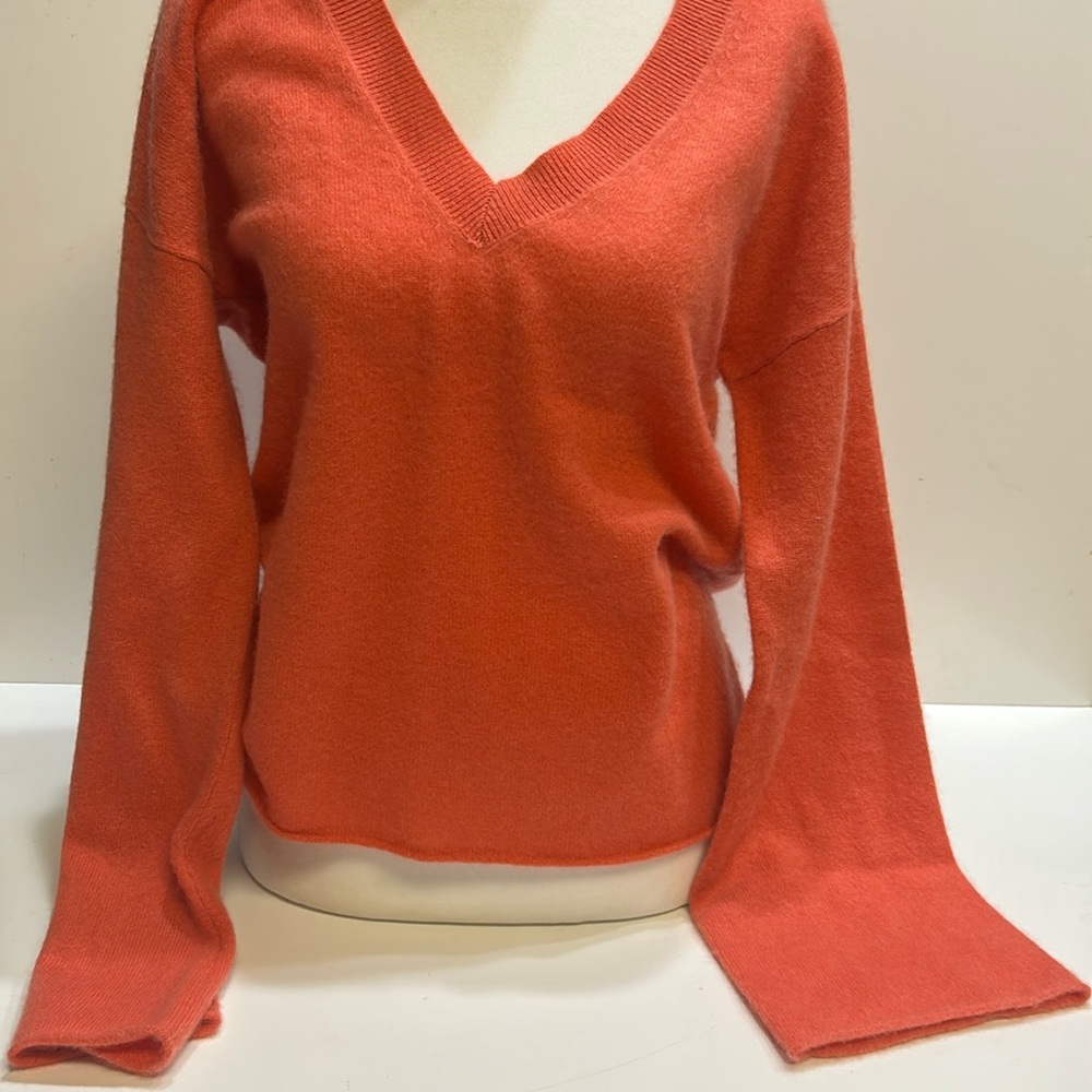 Ricky Barnes 360 Cashmere Sweater